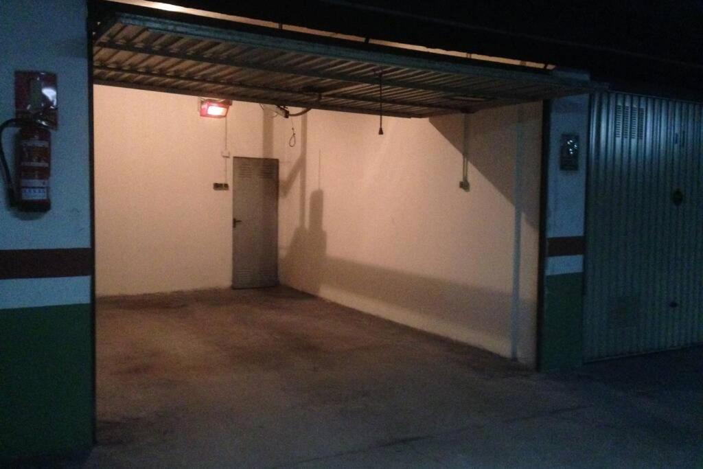 Atico Centro Oviedo 3Hab+Garaje+Terraza+Wifi Apartman Kültér fotó